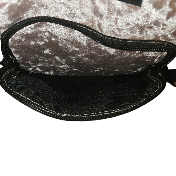 Victoria's Secret Pink Mini Backpack EUC - Picture 3 of 12